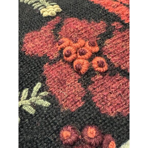Vintage Frost Nordic Fair Isle Wool Metal Clasps M Red Floral Cardigan Sweater - Picture 8 of 9